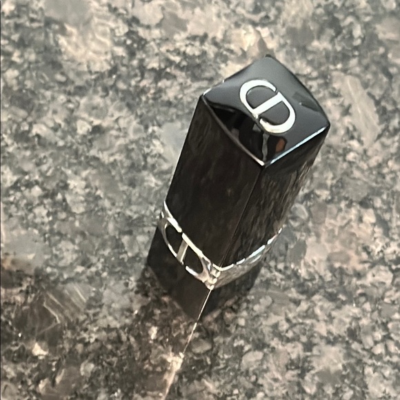 Christian Dior Rouge Dior Lipstick Red Shade 999 Metallic NWOT LUXURY Gifts RED - Picture 9 of 13